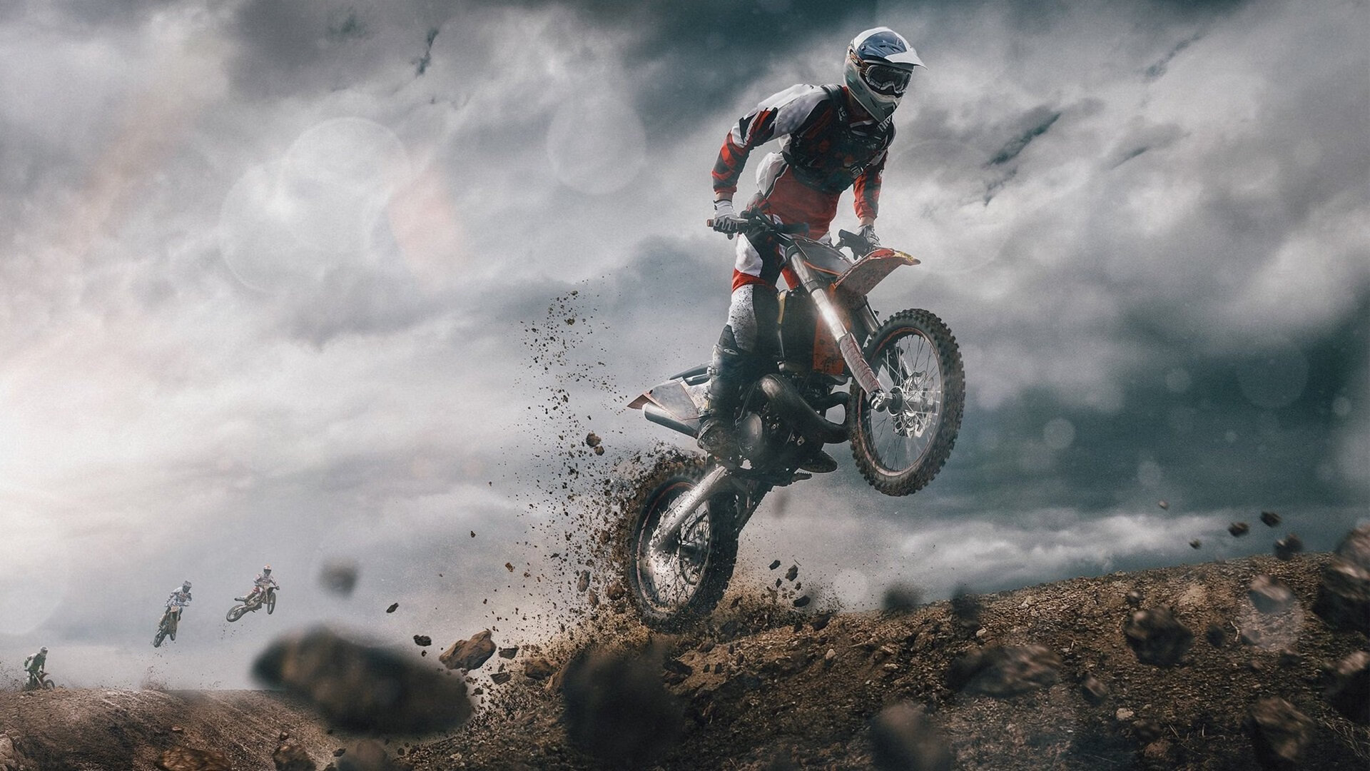 女子泳将赛后含泪致谢团队，女子游泳重赛结果